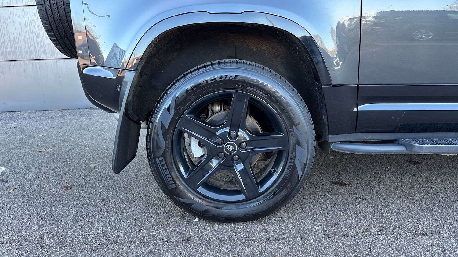 Used Land Rover Defender 2021 for sale - 77674841: Photo 29