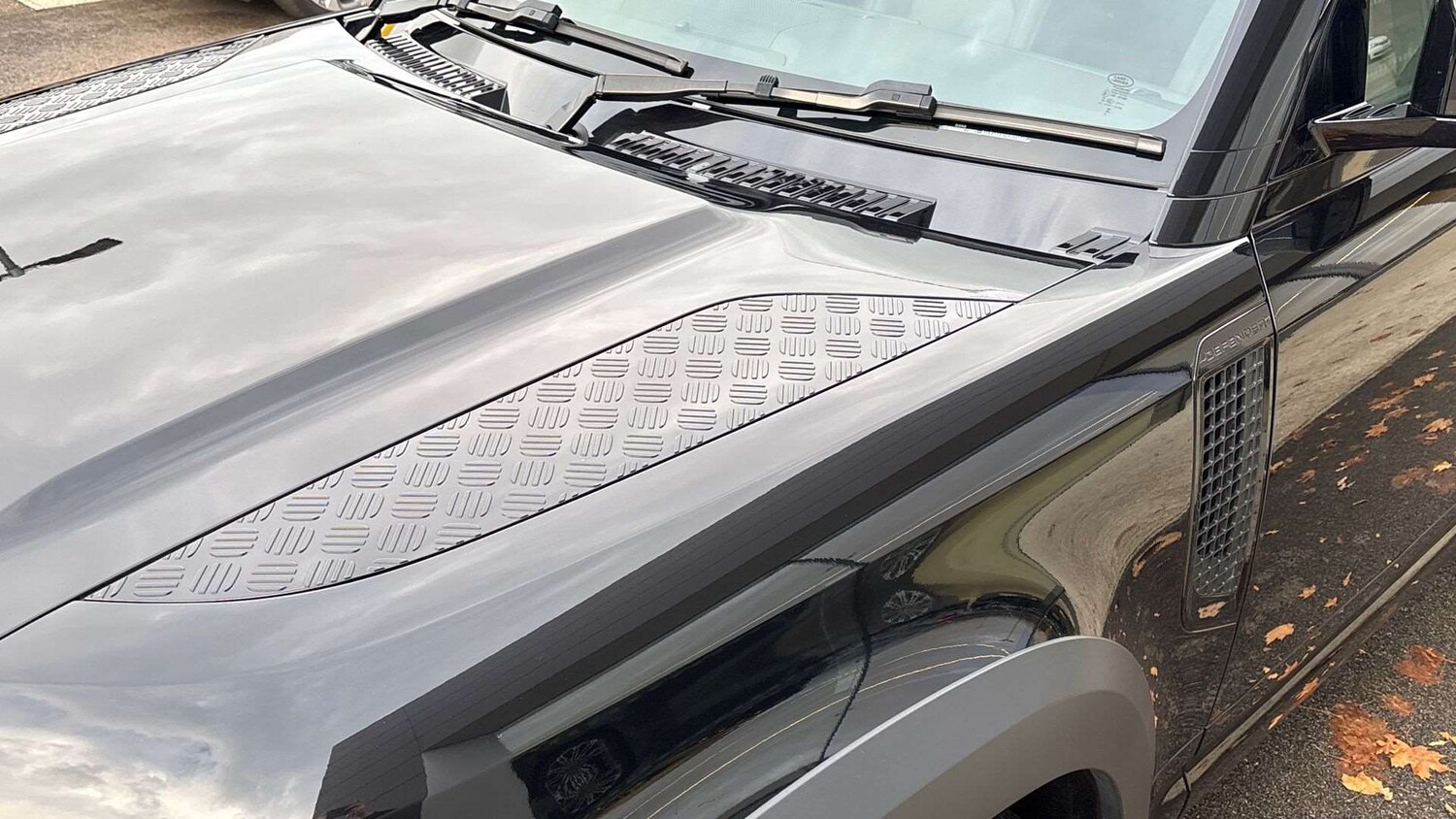 Used Land Rover Defender 2024 for sale - 76460425: Photo 20