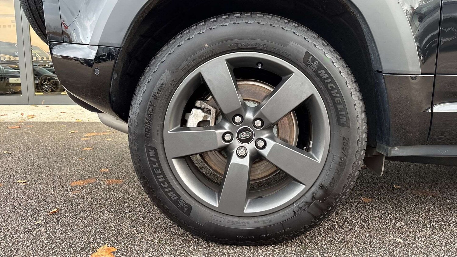 Used Land Rover Defender 2024 for sale - 76460425: Photo 30