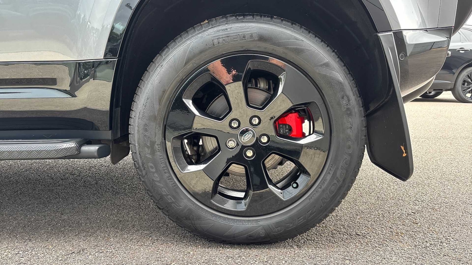 Used Land Rover Defender 2023 for sale - 76460057: Photo 24