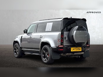 Used Land Rover Defender 2023 for sale - 76460057: Photo