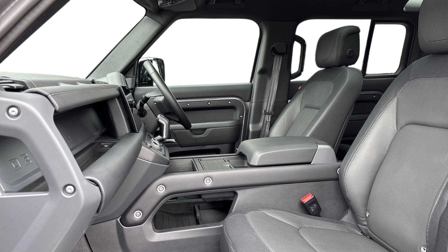 Used Land Rover Defender 2023 for sale - 76460057: Photo 3