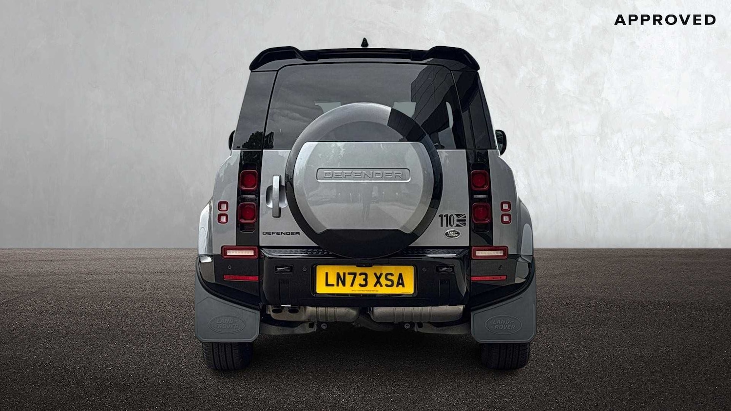 Used Land Rover Defender 2023 for sale - 76460057: Photo 6