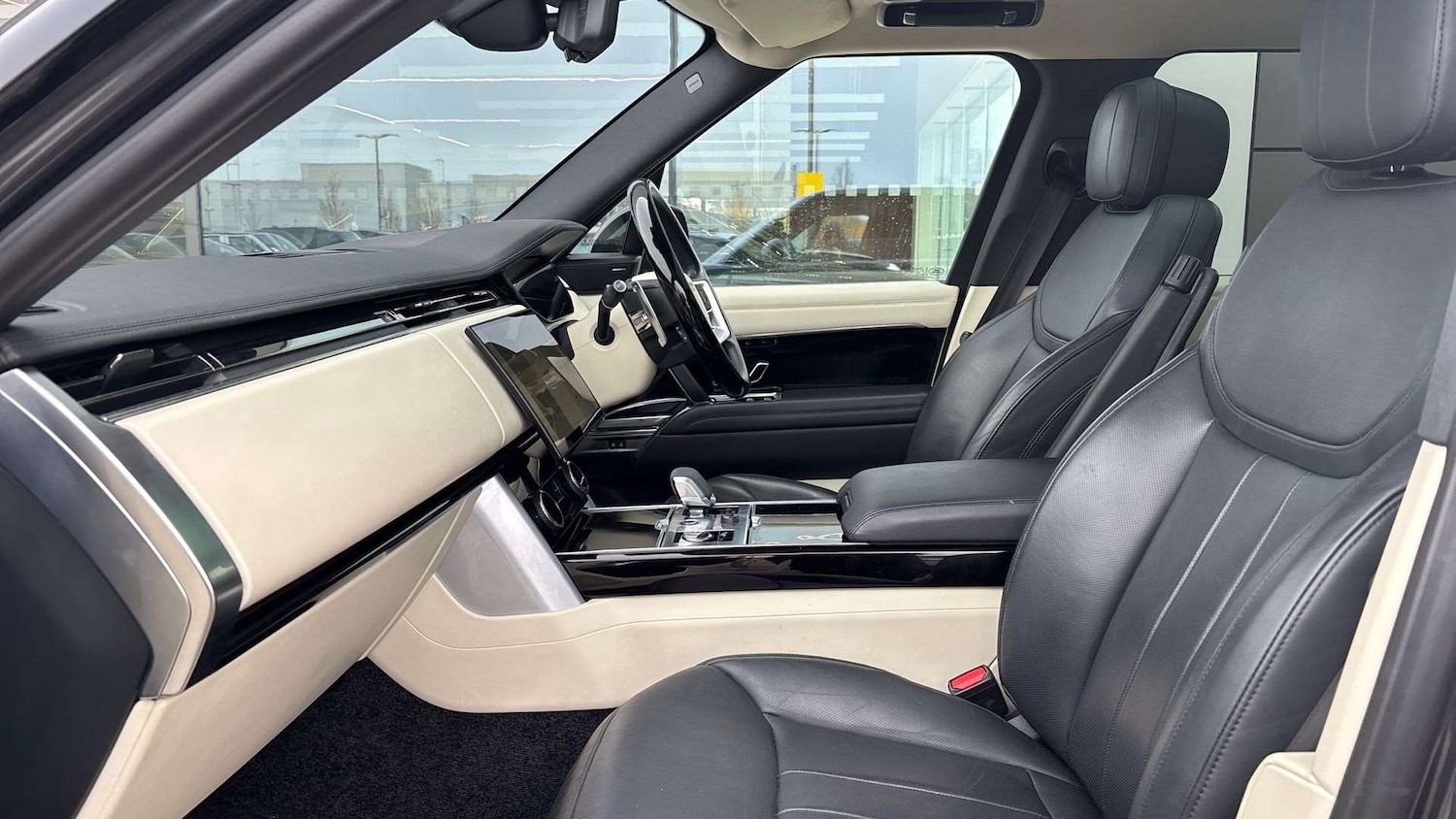 Used Land Rover Range Rover 2022 for sale - 76460572: Photo 3