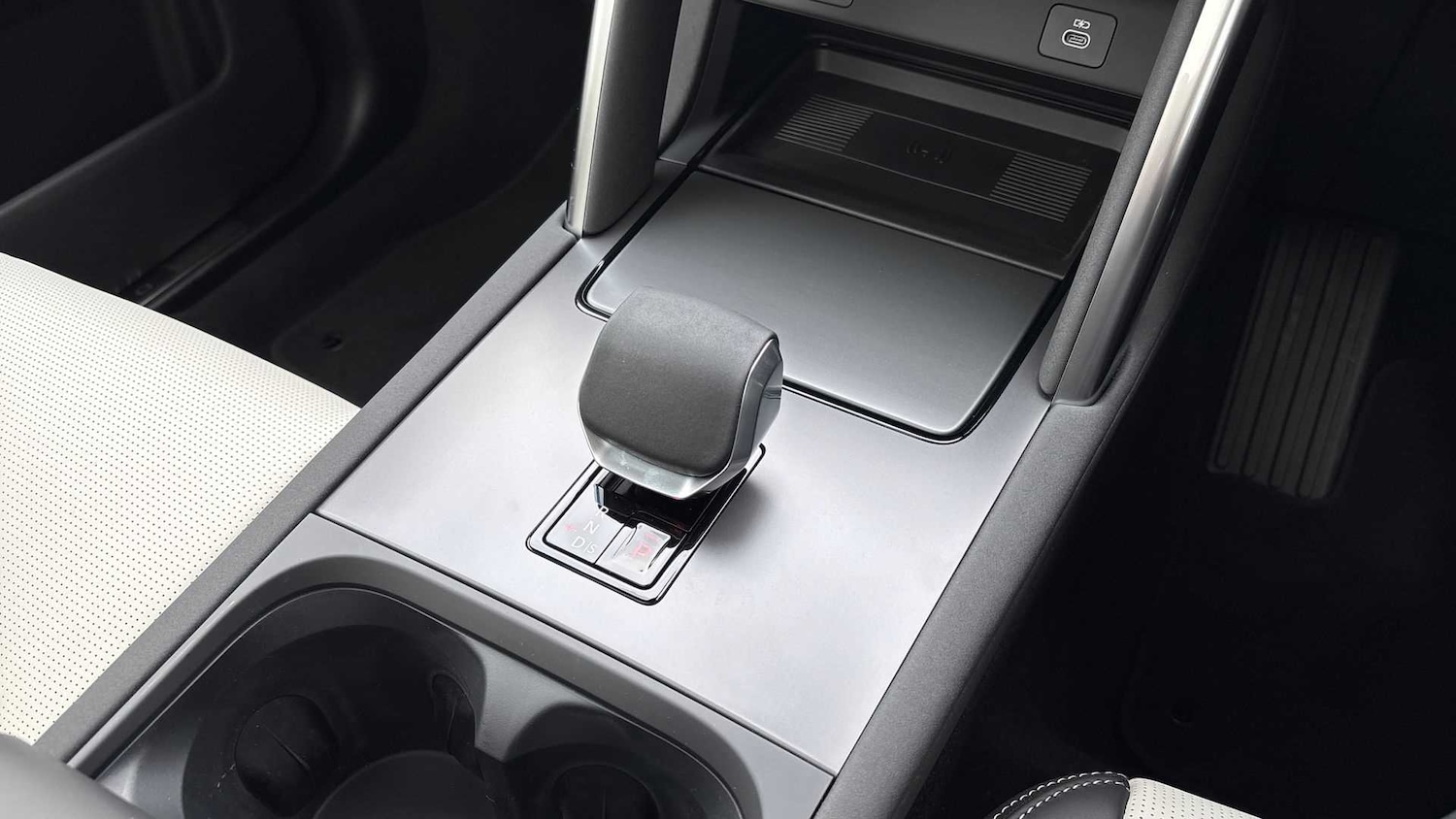 Used Land Rover Discovery Sport 2025 for sale - 76460332: Photo 13