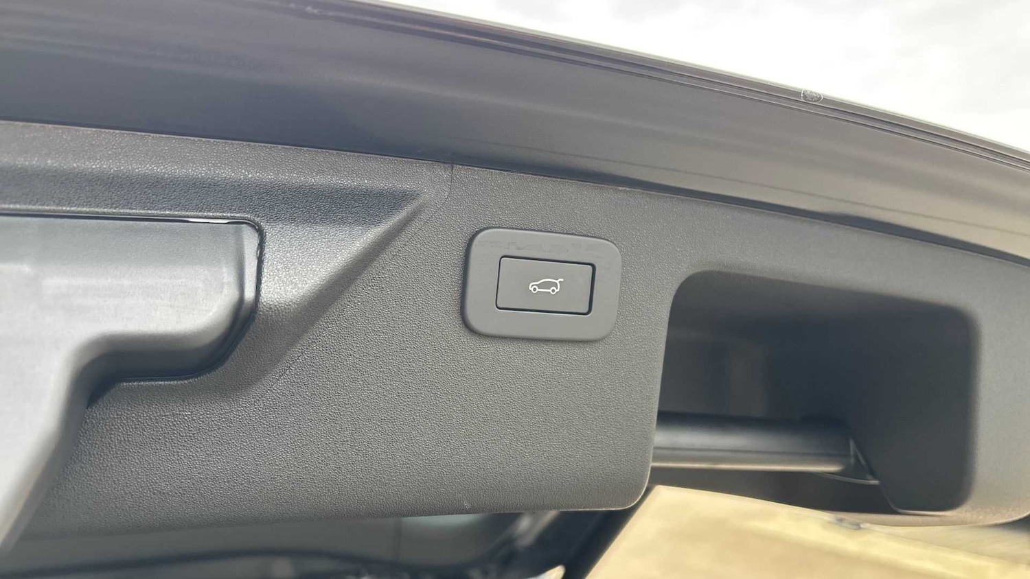 Used Land Rover Discovery Sport 2025 for sale - 76460332: Photo 23