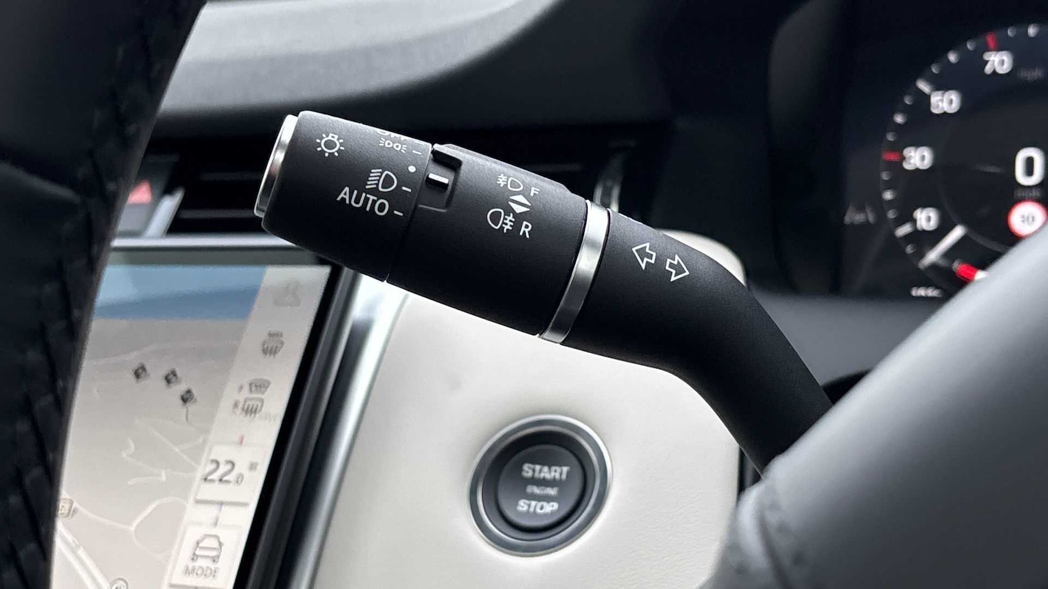 Used Land Rover Discovery Sport 2025 for sale - 76460332: Photo 35