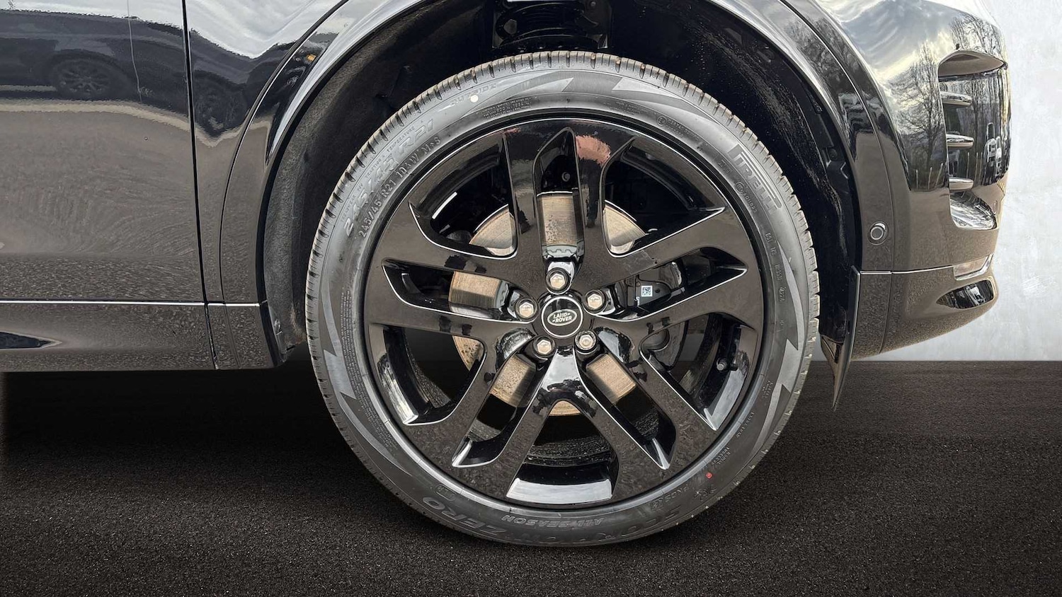 Used Land Rover Discovery Sport 2025 for sale - 76460332: Photo 8