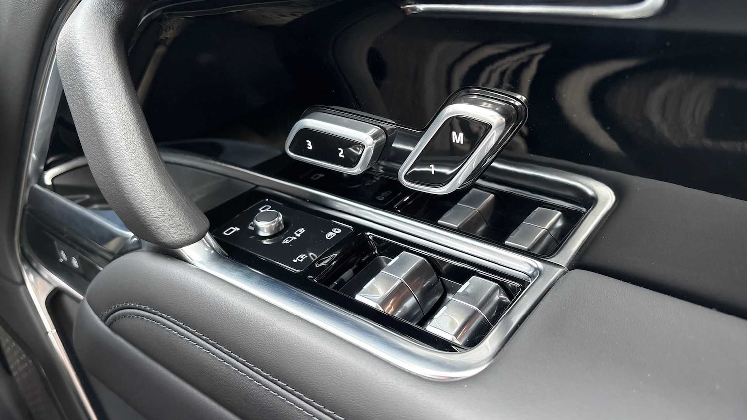 Used Land Rover Range Rover 2025 for sale - 77076601: Photo 33