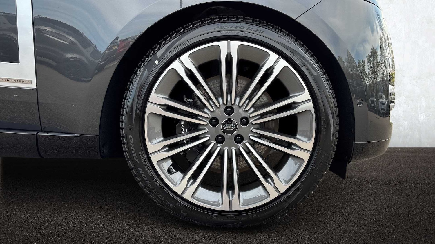 Used Land Rover Range Rover 2025 for sale - 77076601: Photo 8