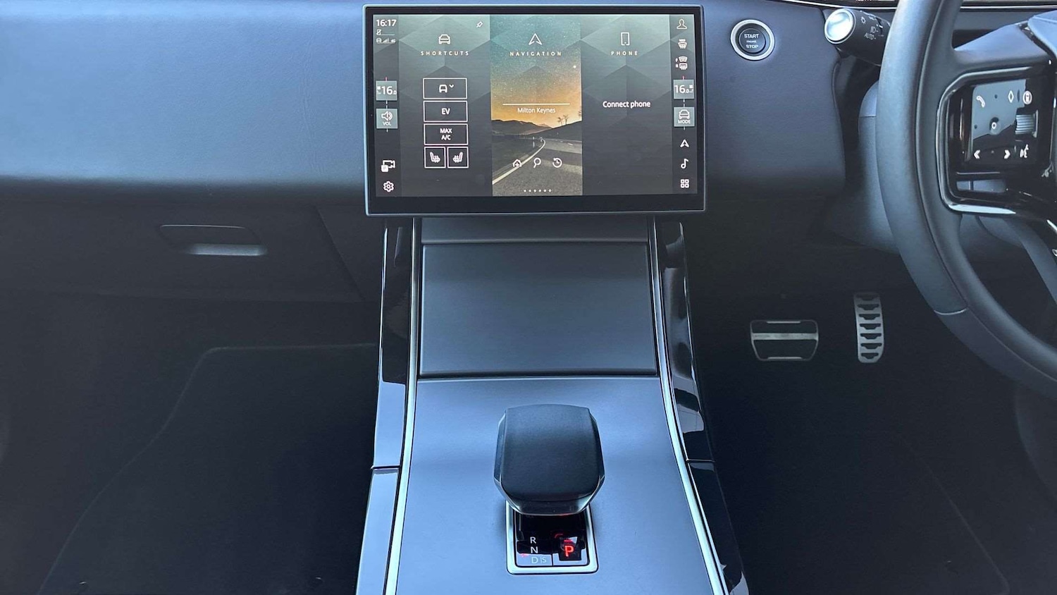 Used Land Rover Range Rover Evoque 2024 for sale - 76460143: Photo 14