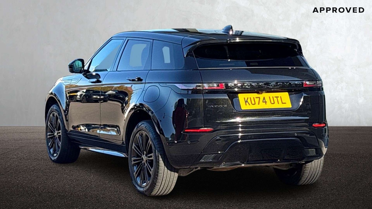 Used Land Rover Range Rover Evoque 2024 for sale - 76460143: Photo 2