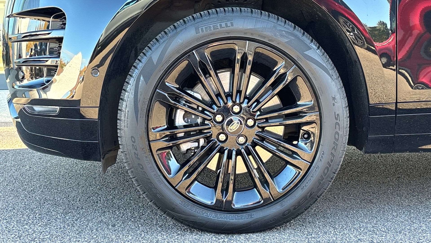 Used Land Rover Range Rover Evoque 2024 for sale - 76460143: Photo 32