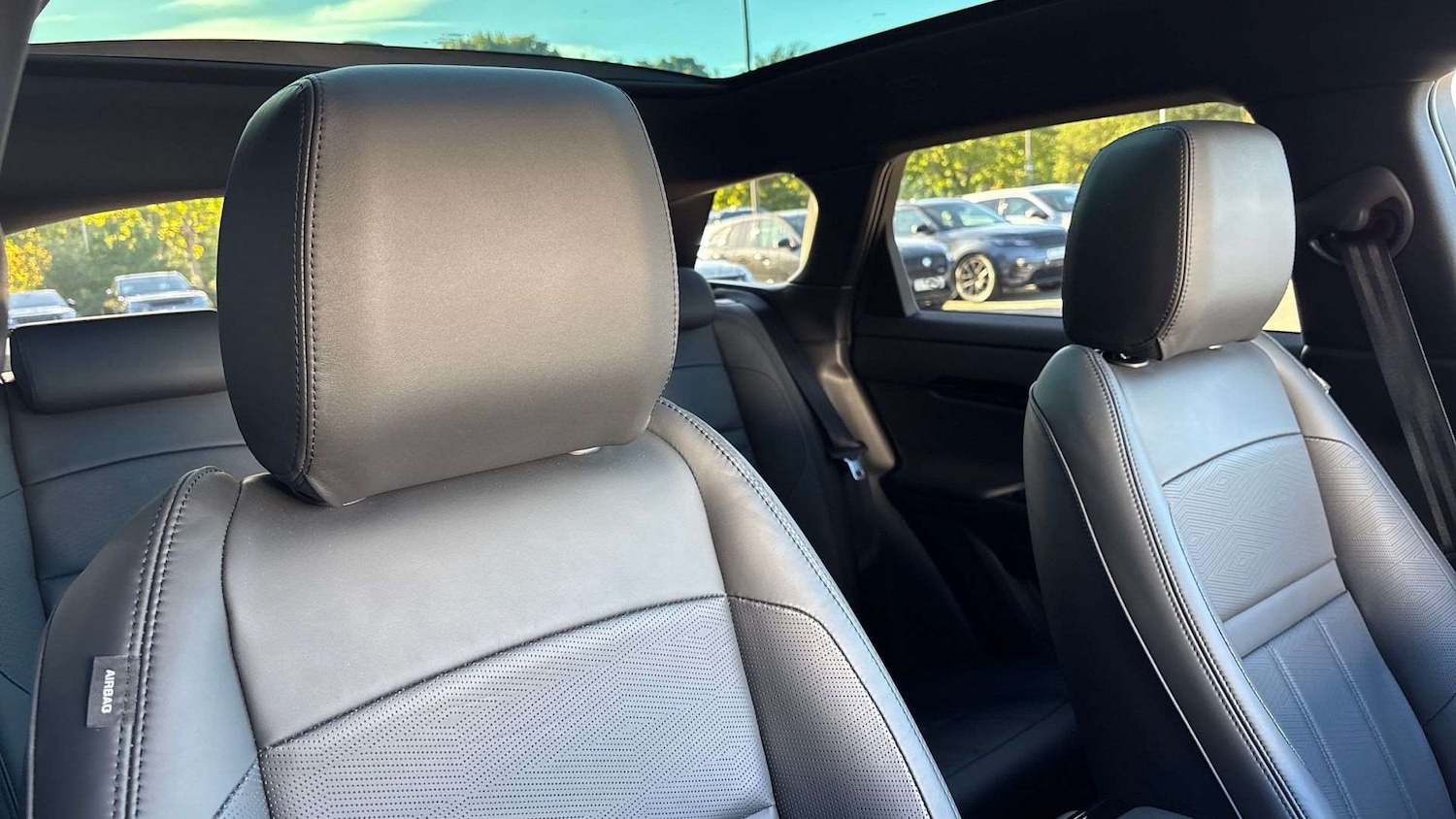 Used Land Rover Range Rover Evoque 2024 for sale - 76460143: Photo 33