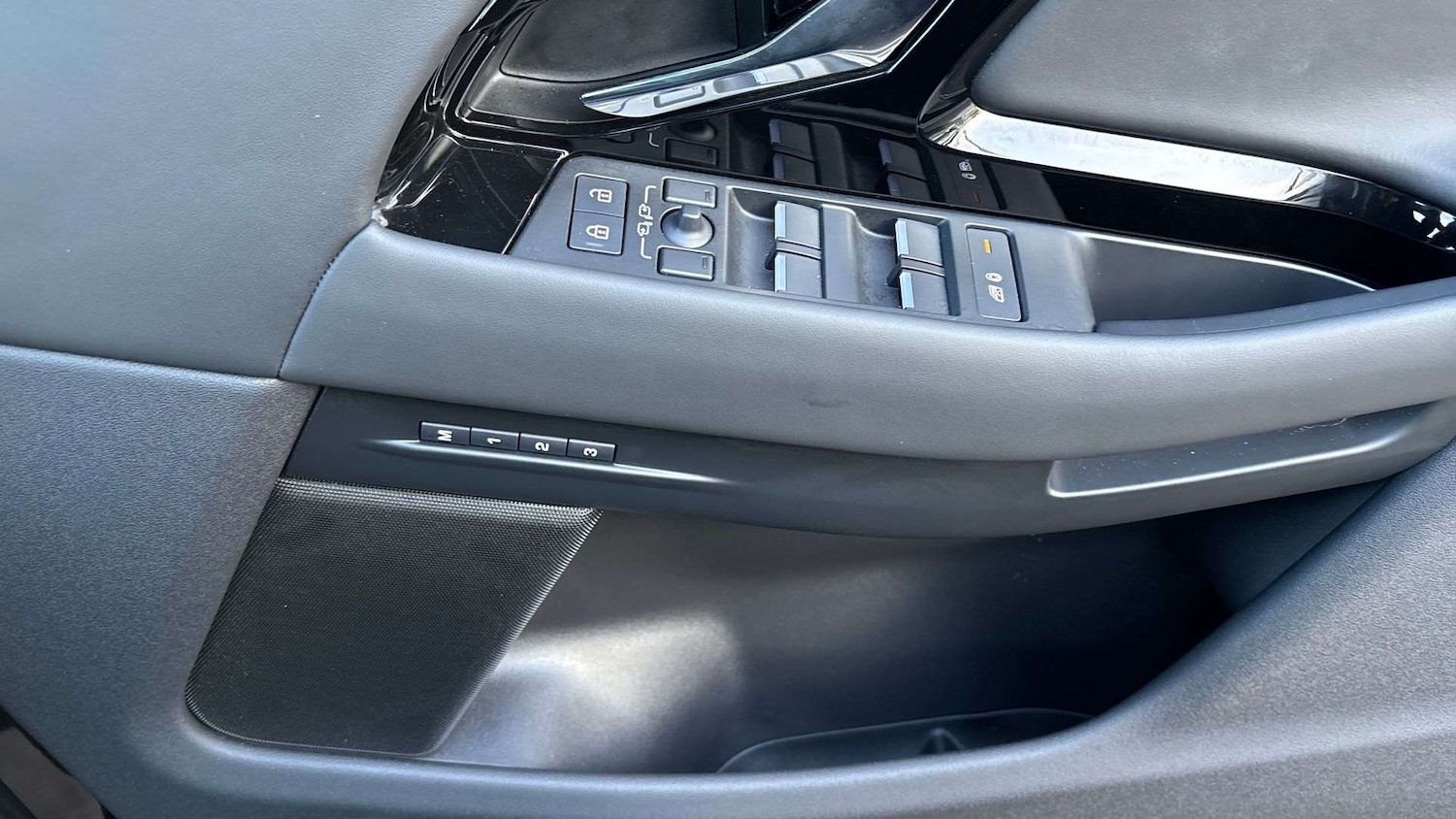 Used Land Rover Range Rover Evoque 2024 for sale - 76460143: Photo 34