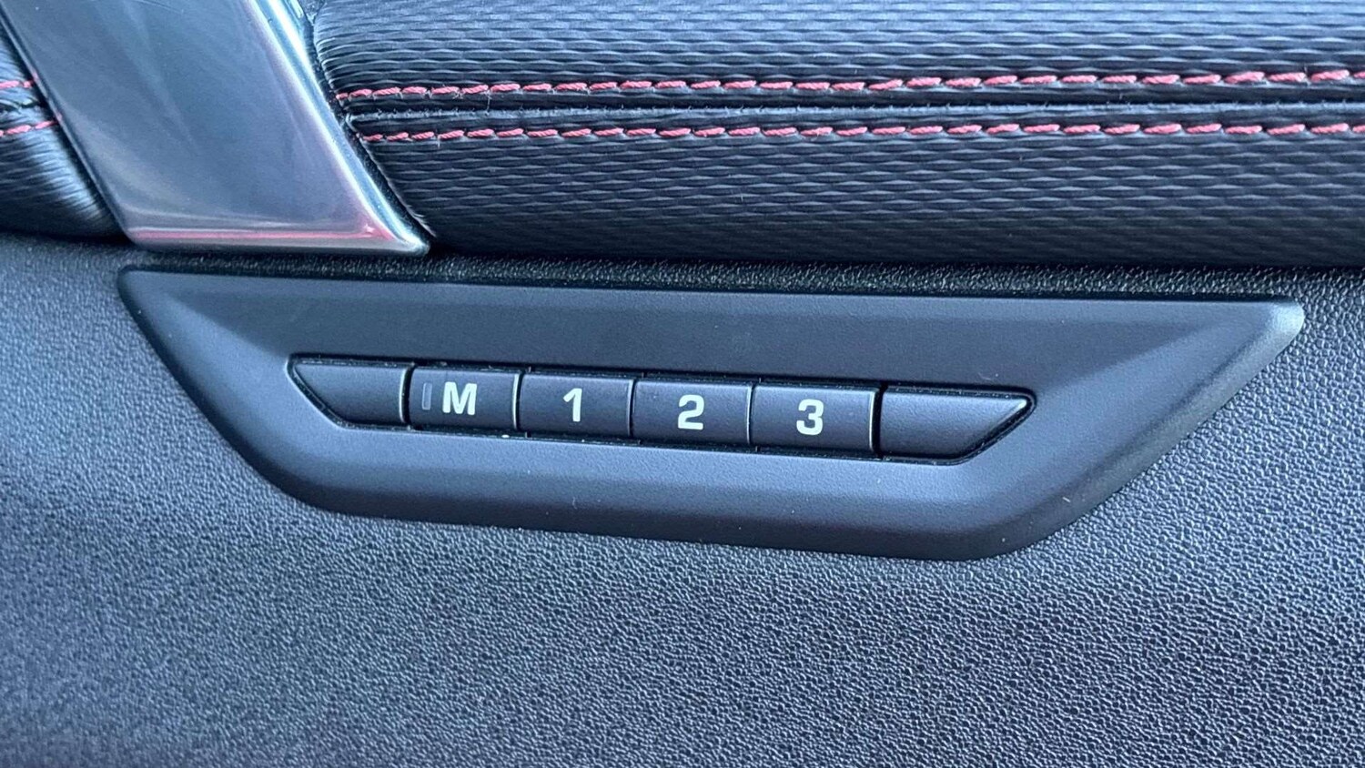 Used Land Rover Discovery Sport 2020 for sale - 76851584: Photo 25