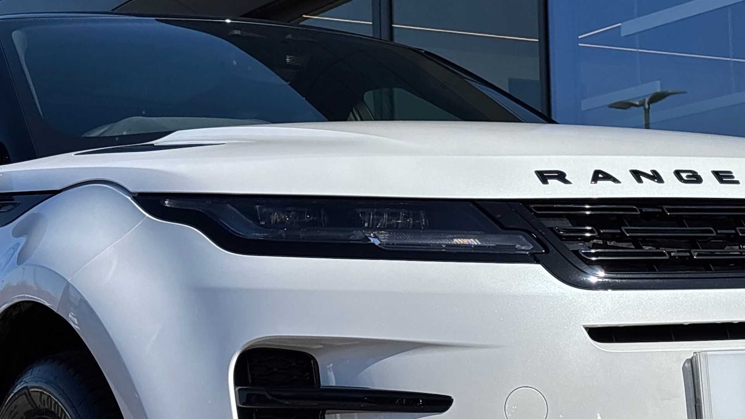 Used Land Rover Range Rover Evoque 2025 for sale - 77334054: Photo 17