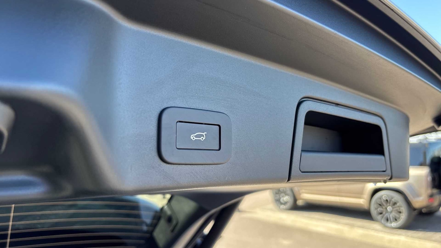 Used Land Rover Range Rover Evoque 2025 for sale - 77334054: Photo 23