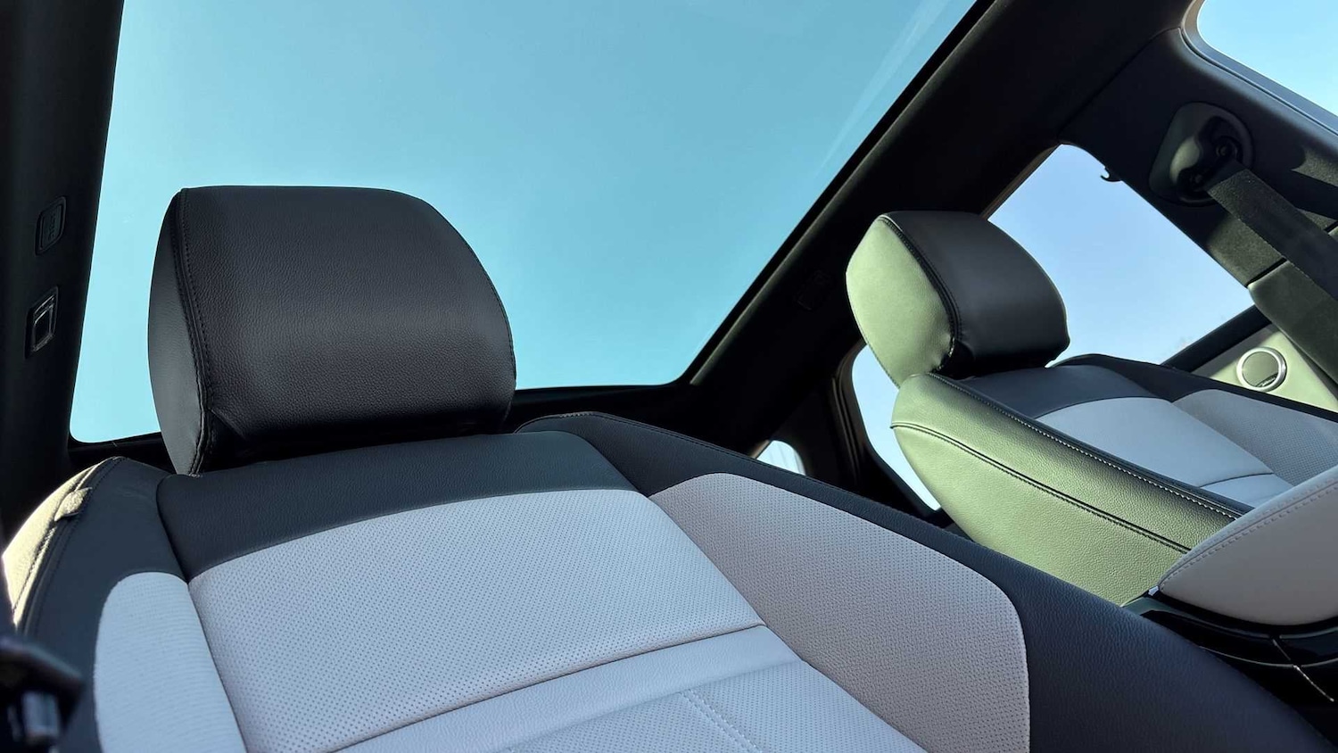 Used Land Rover Range Rover Evoque 2025 for sale - 77334054: Photo 28