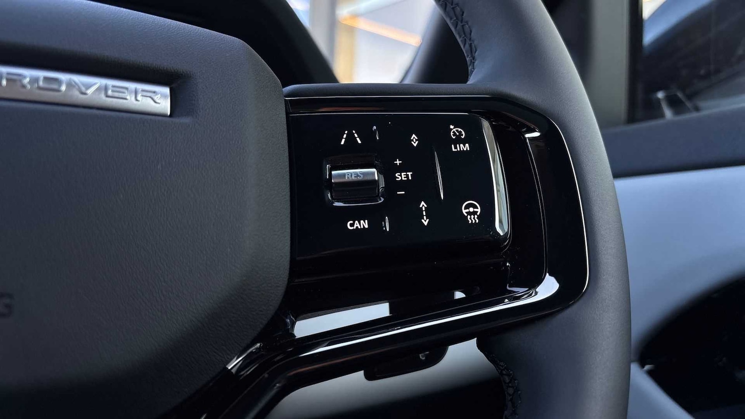 Used Land Rover Range Rover Evoque 2025 for sale - 77334054: Photo 32