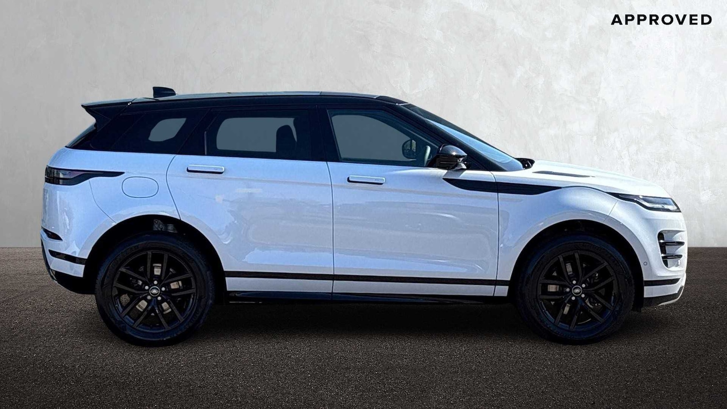 Used Land Rover Range Rover Evoque 2025 for sale - 77334054: Photo 5