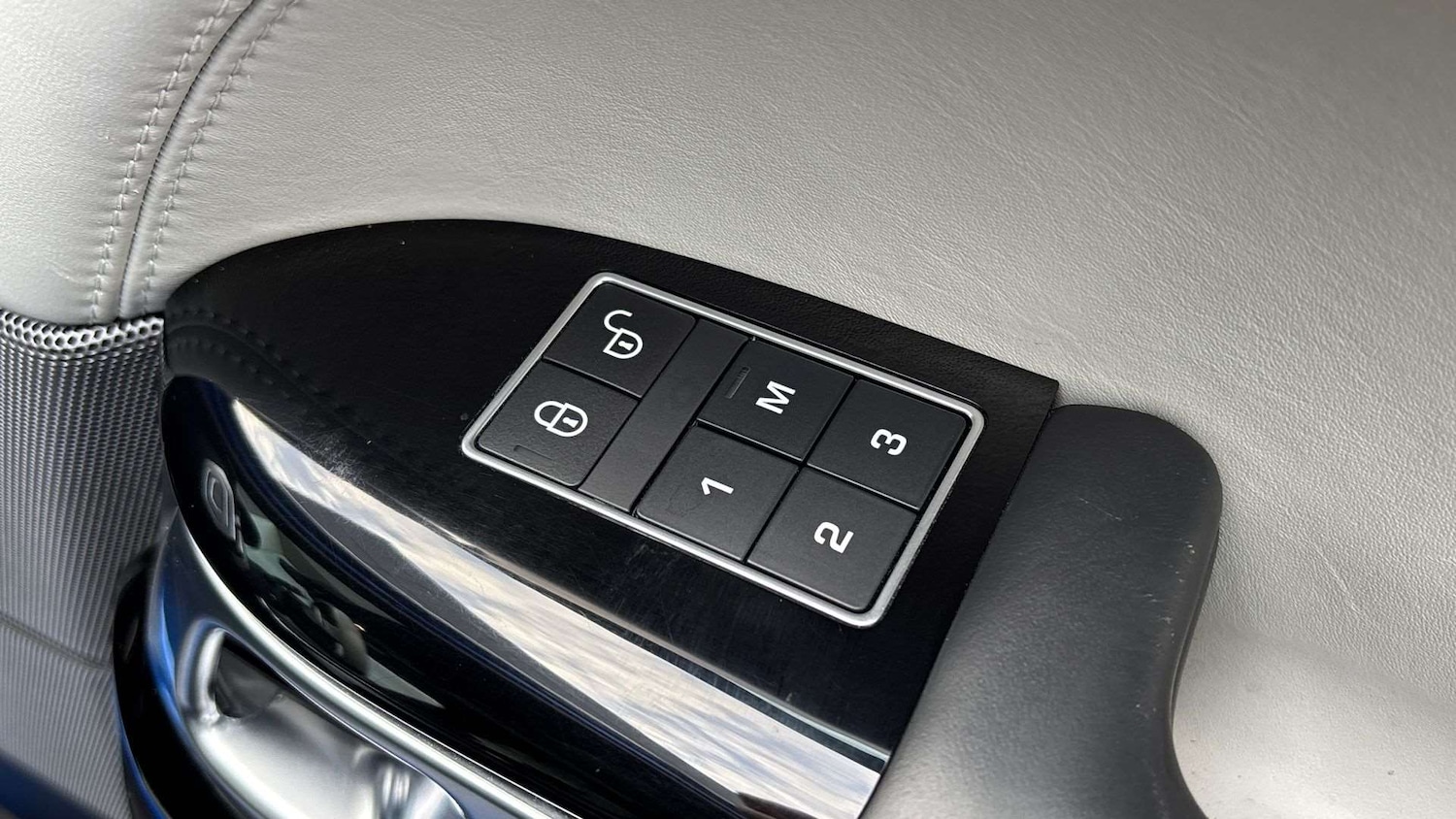 Used Land Rover Range Rover Sport 2018 for sale - 76610483: Photo 25