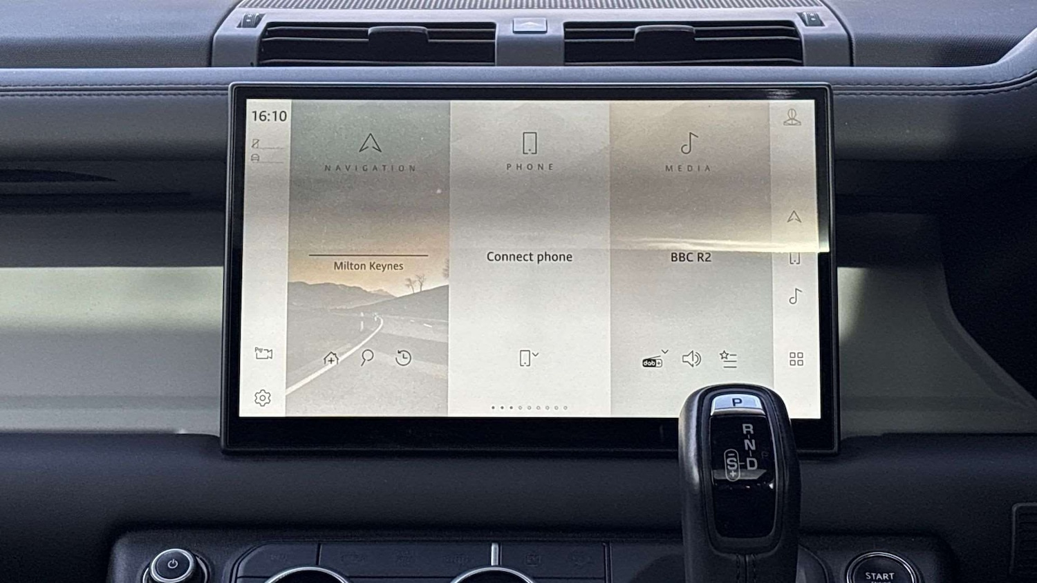 Used Land Rover Defender 2023 for sale - 76460643: Photo 14