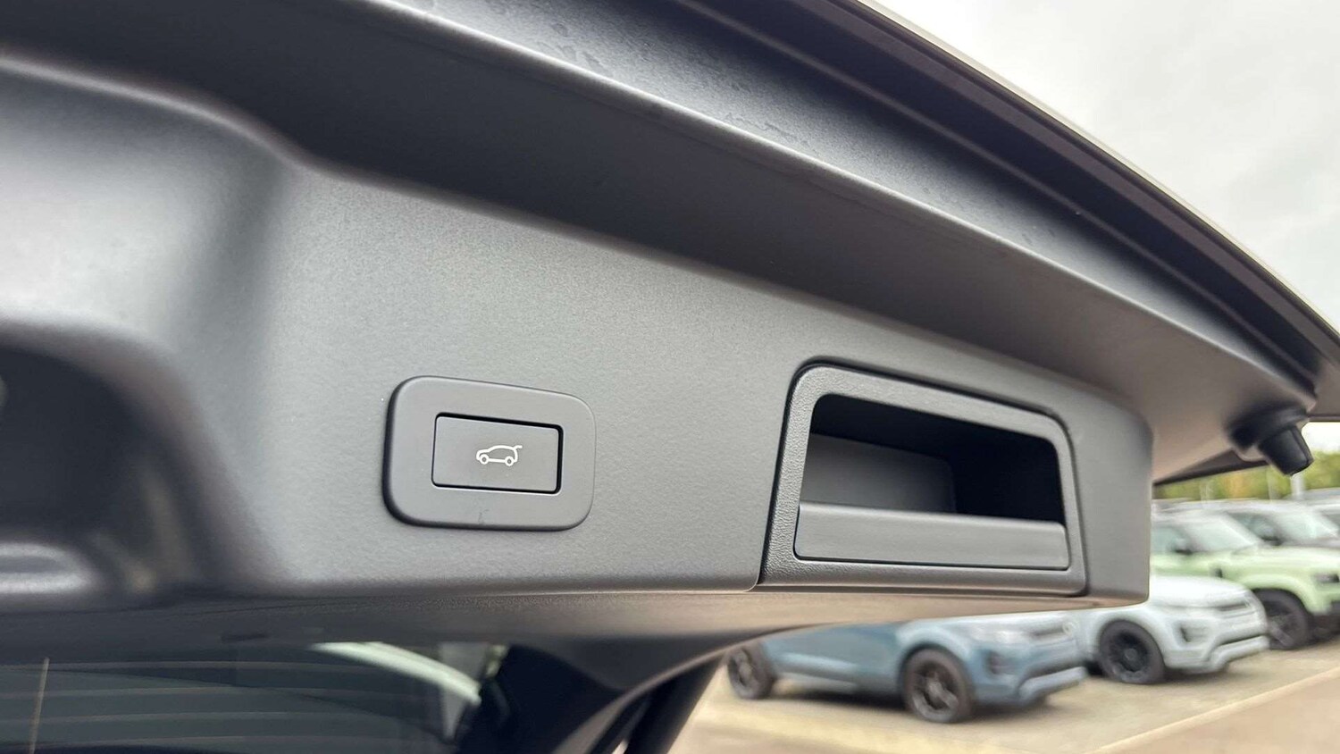 Used Land Rover Range Rover Evoque 2025 for sale - 77526999: Photo 22