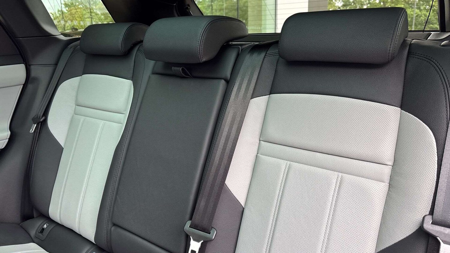 Used Land Rover Range Rover Evoque 2025 for sale - 77526999: Photo 26