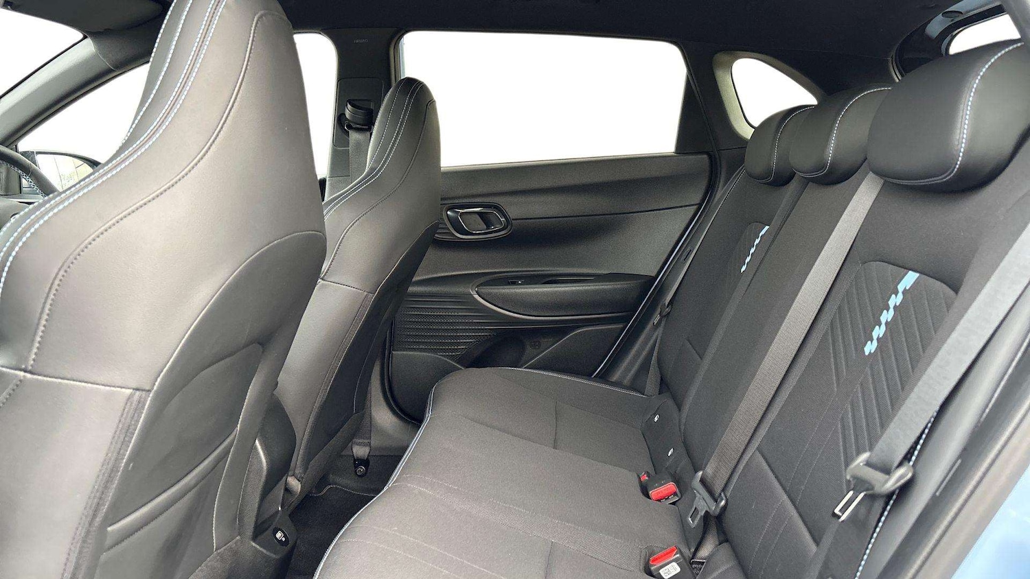 Used Hyundai i20 2023 for sale - 77913962: Photo 4