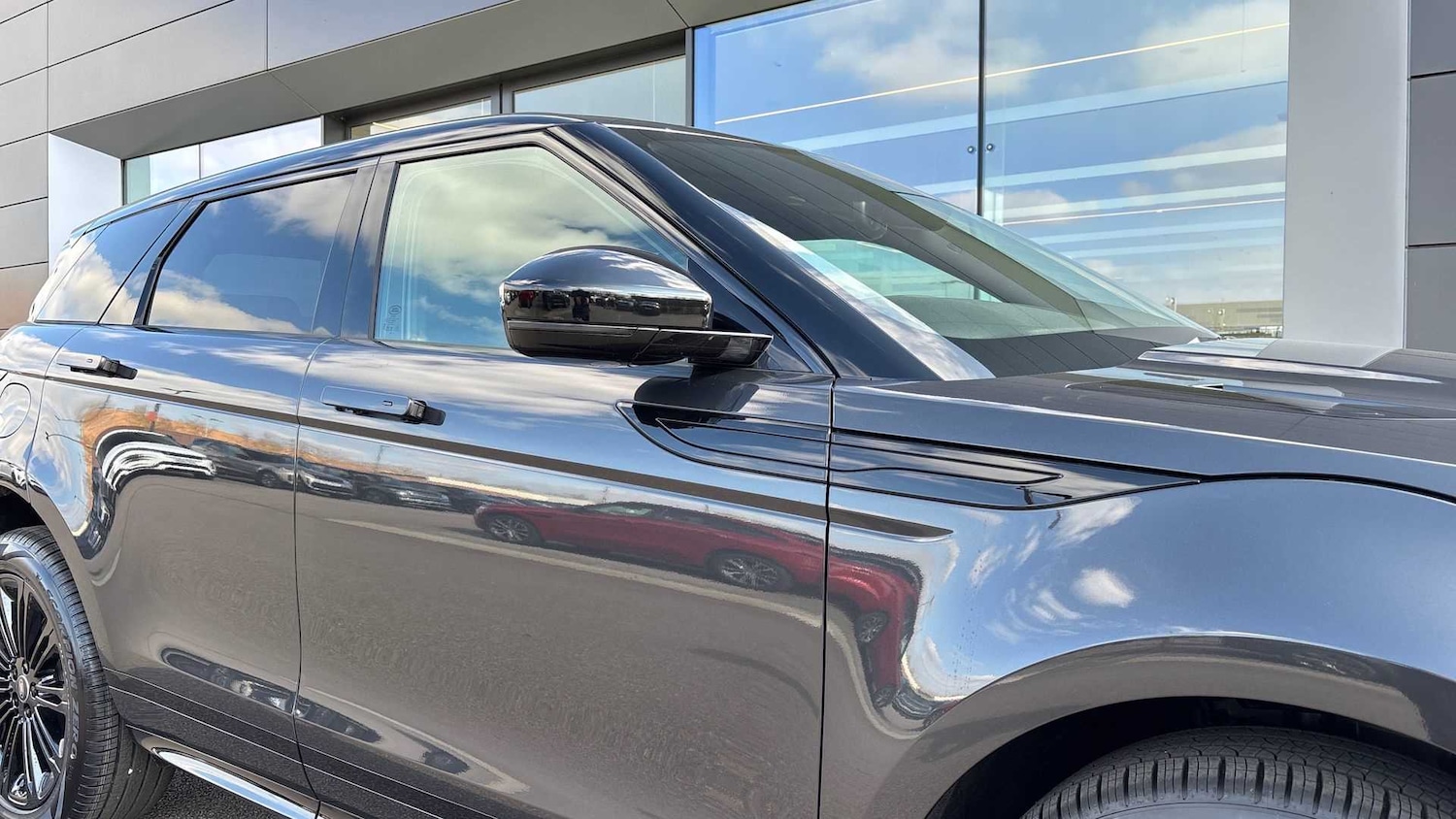 Used Land Rover Range Rover Evoque 2025 for sale - 76459899: Photo 22