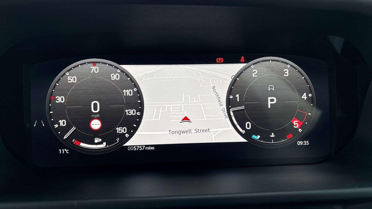 Used Land Rover Defender 2024 for sale - 76460292: Photo 16