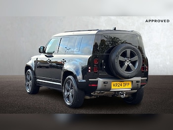 Used Land Rover Defender 2024 for sale - 76460292: Photo