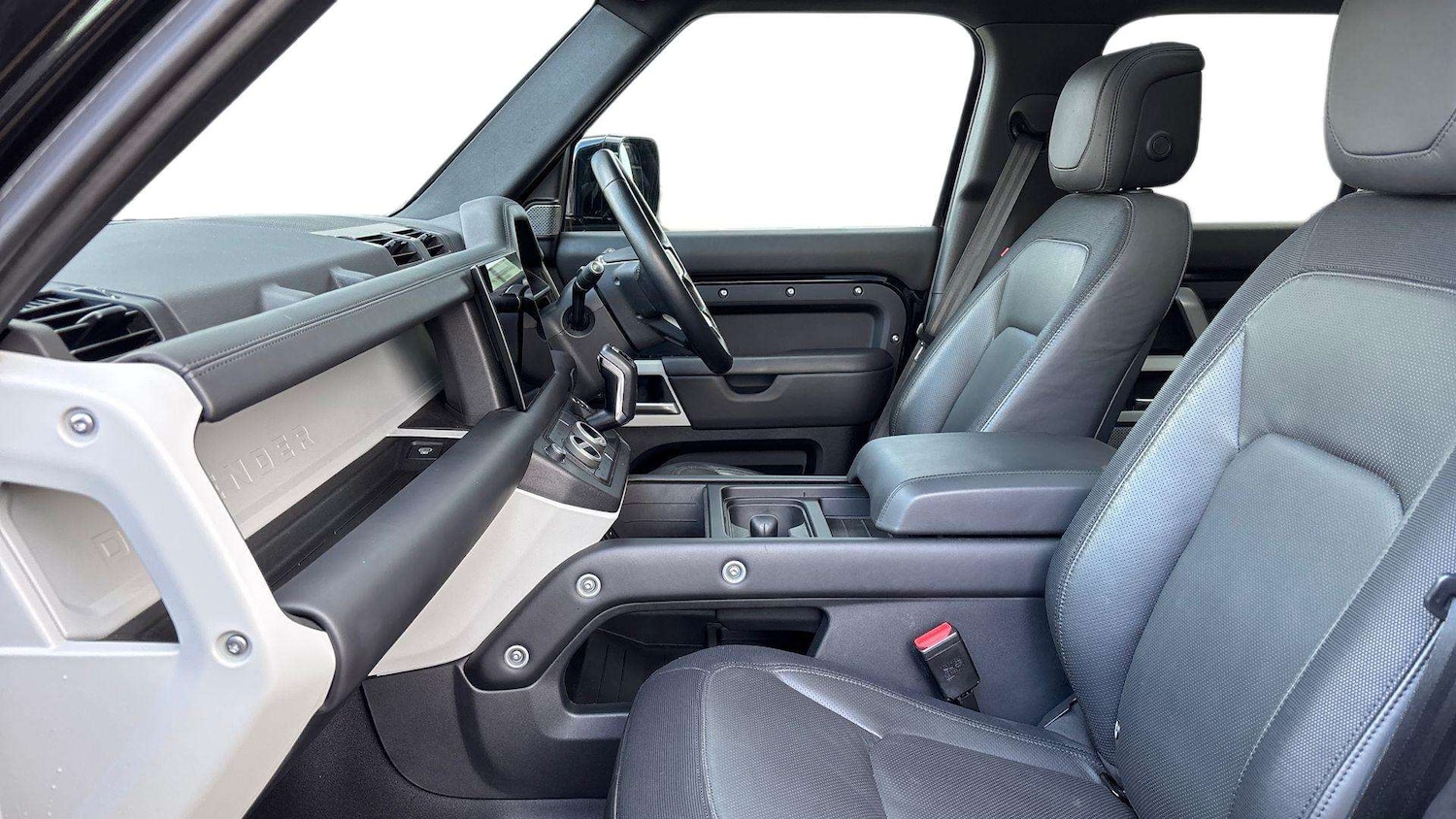 Used Land Rover Defender 2024 for sale - 76460292: Photo 3