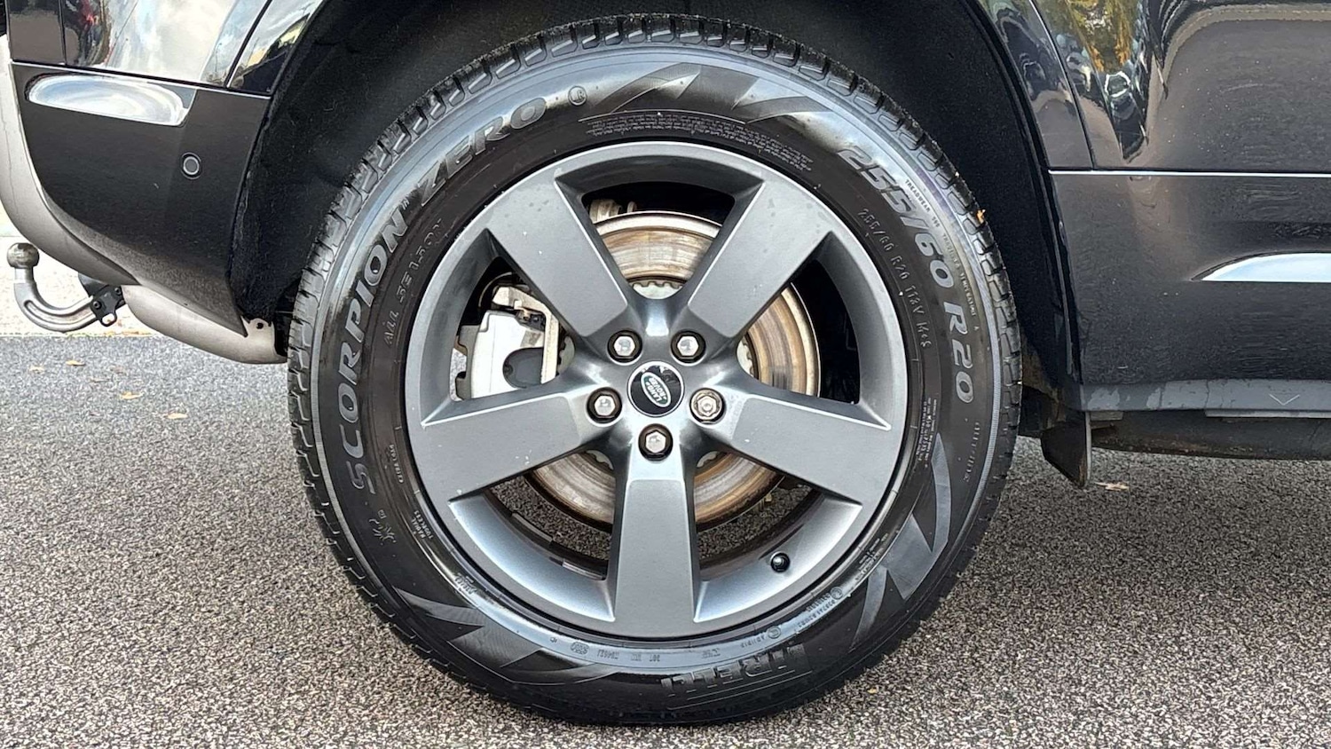 Used Land Rover Defender 2024 for sale - 76460292: Photo 30