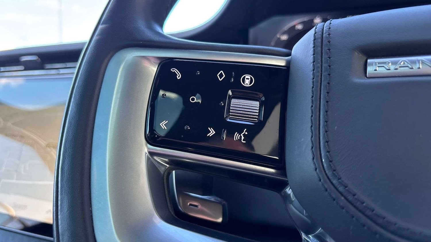 Used Land Rover Range Rover 2023 for sale - 76459911: Photo 30