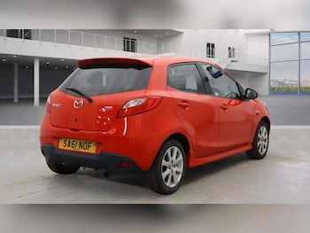 Used Mazda Mazda2 2011 for sale - 75687174: Photo