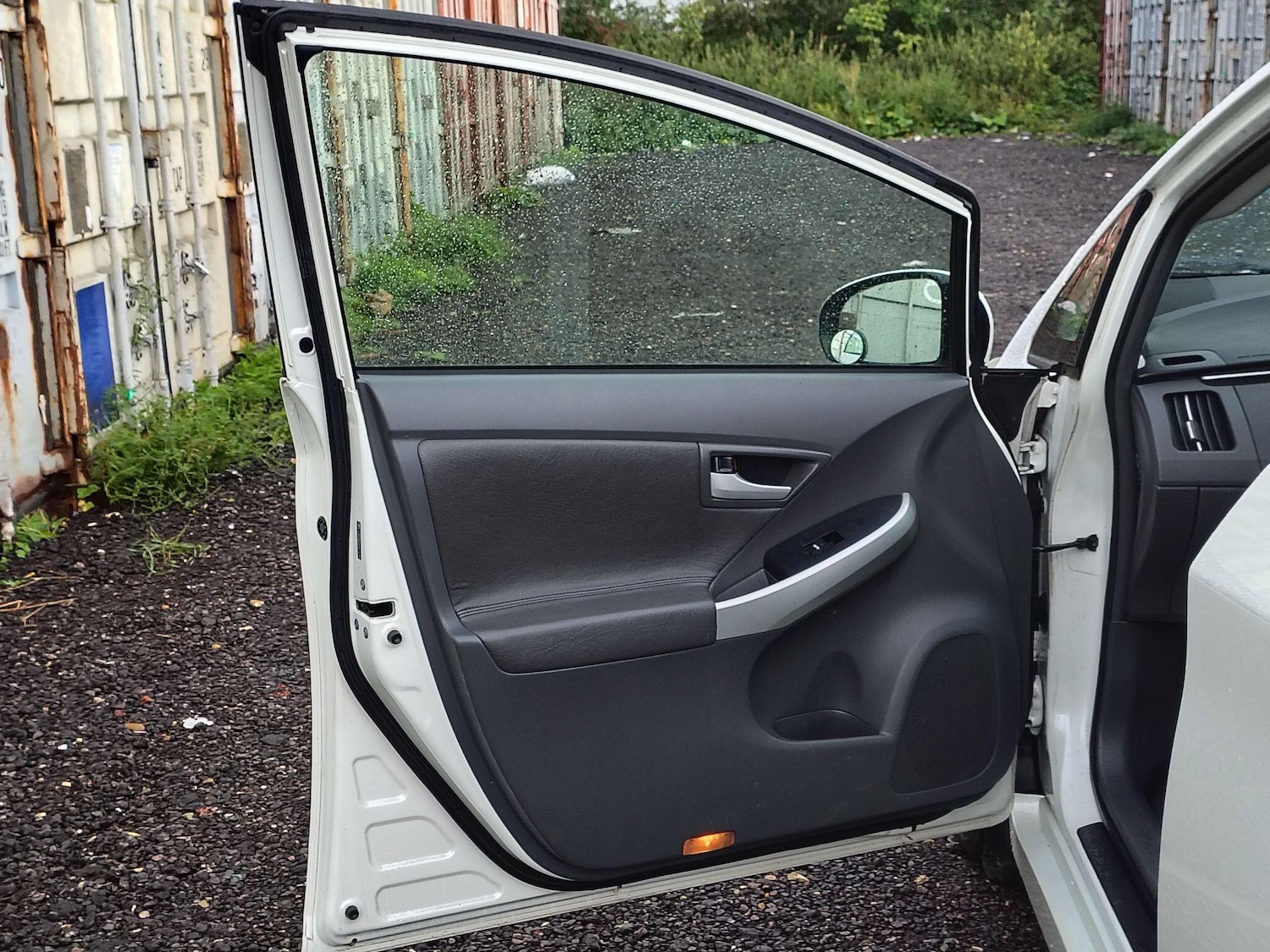 Vehicle 24