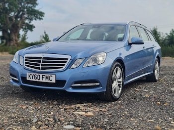 Used Mercedes-Benz E-Class 2010 for sale - 75552863: Photo