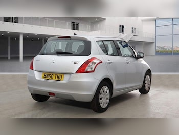 Used Suzuki Swift 2010 for sale - 75600194: Photo