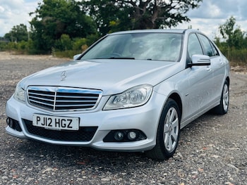 Used Mercedes-Benz C-Class 2012 for sale - 75552344: Photo