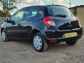 Used Renault Clio 2009 for sale - 75551729: Photo
