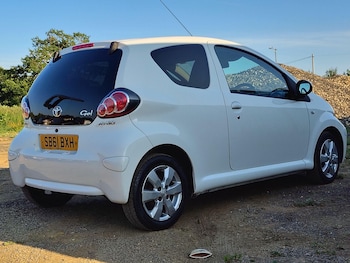 Used Toyota AYGO 2011 for sale - 75553198: Photo