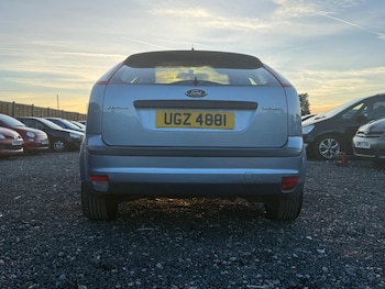 Used Ford Focus 2005 for sale - 75552743: Photo