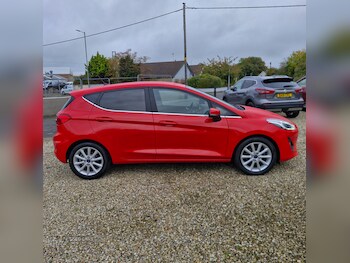 Used Ford Fiesta 2017 for sale - 76228386: Photo 4