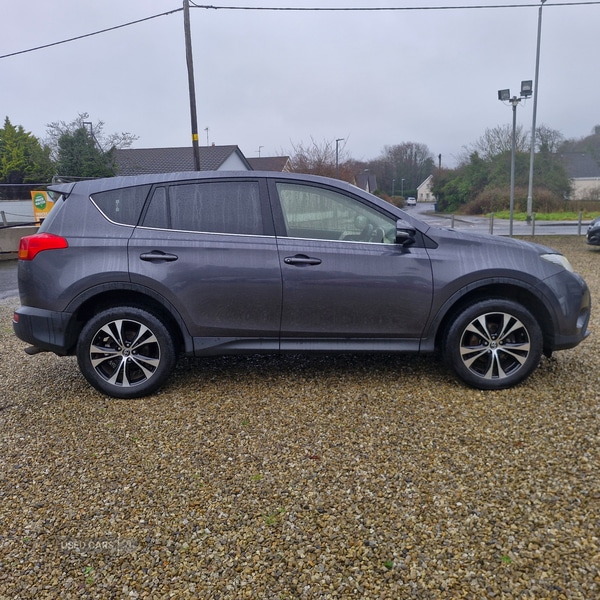 Used Toyota RAV4 2015 for sale - 77359458: Photo 4