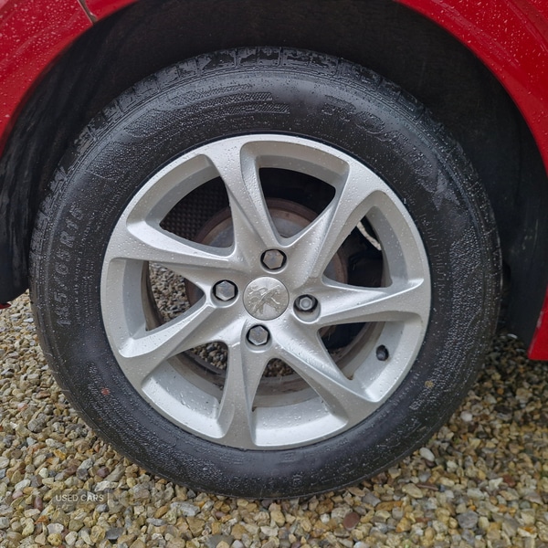 Used Peugeot 208 2014 for sale - 77292454: Photo 16