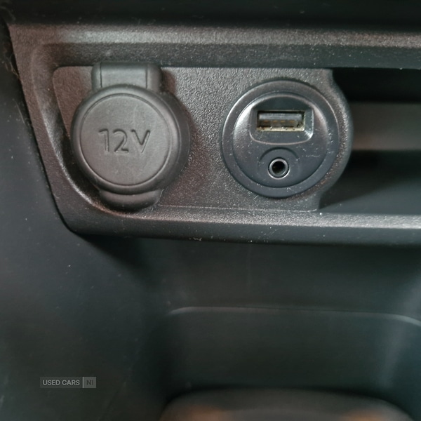 Used Peugeot 208 2014 for sale - 77292454: Photo 22