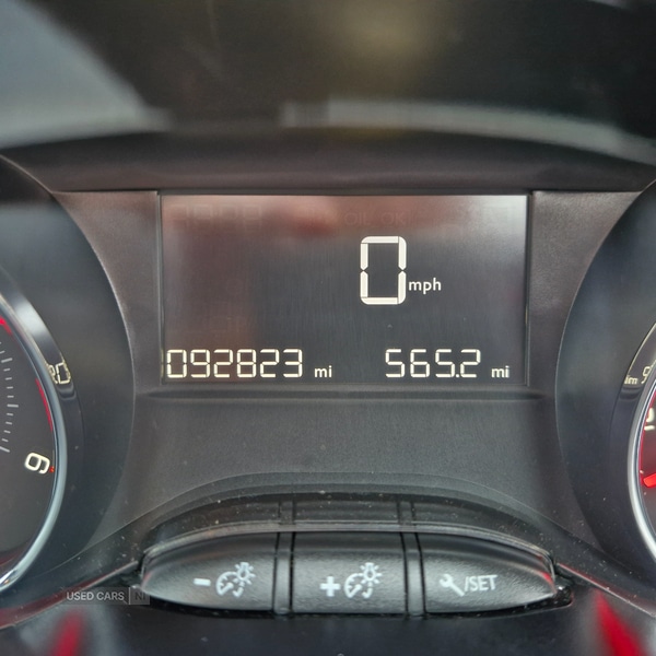 Used Peugeot 208 2014 for sale - 77292454: Photo 25