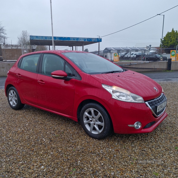 Used Peugeot 208 2014 for sale - 77292454: Photo 3